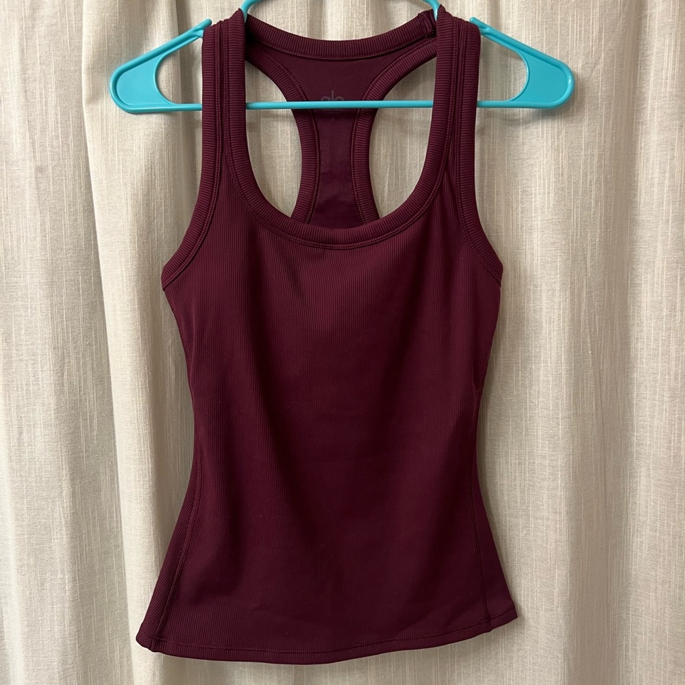 Alo deep purple tank